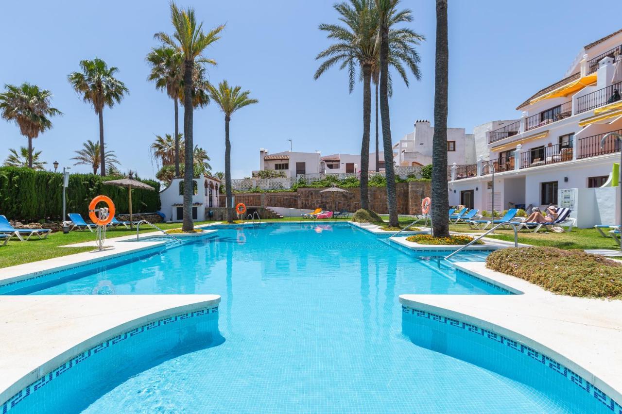 Marina Real 425 Apartment Манилва Екстериор снимка